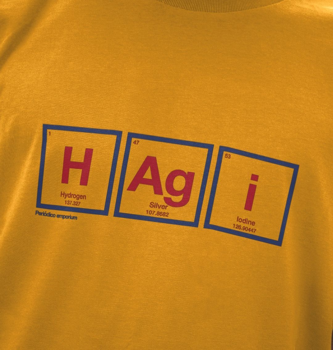 Hagi Periodico Romania T-shirt - High-quality apparel & accessories > clothing > clothing tops > t-shirts featuring a unique football-inspired design. Perfect for fans and collectors.
