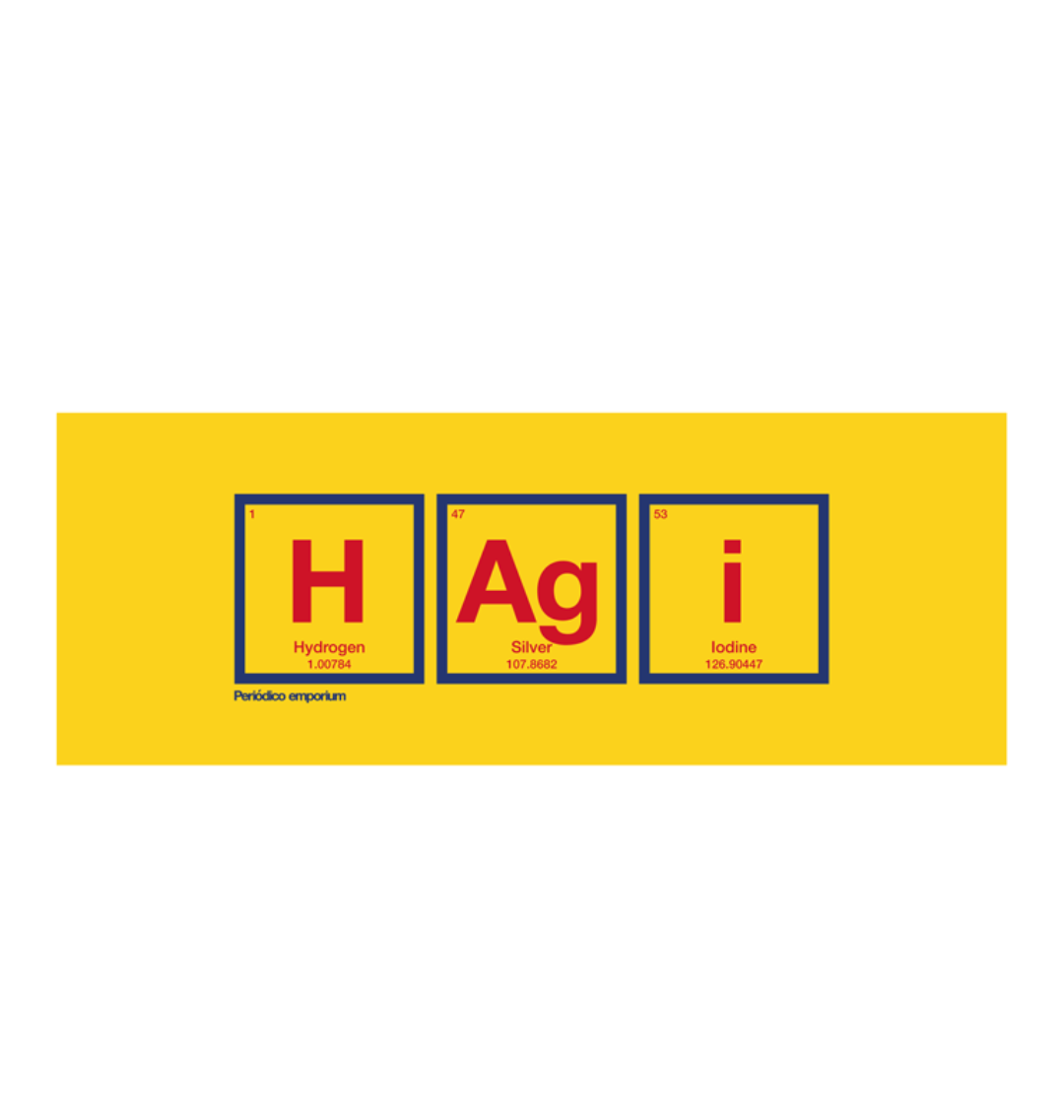 Hagi Periodico Romania Mug - High-quality mug featuring a unique football-inspired design. Perfect for fans and collectors.